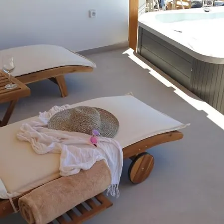 Blue Serenity فيلة