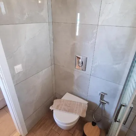 فيلة Blue Serenity